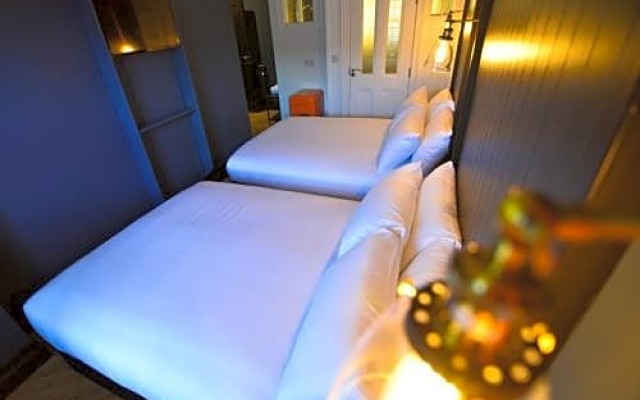 the Continental Boutique Residence