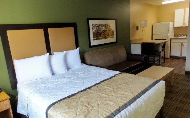 Extended Stay America Select Suites Denver Aurora South