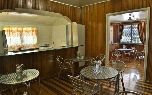 Tanuli Royal Plains Motel