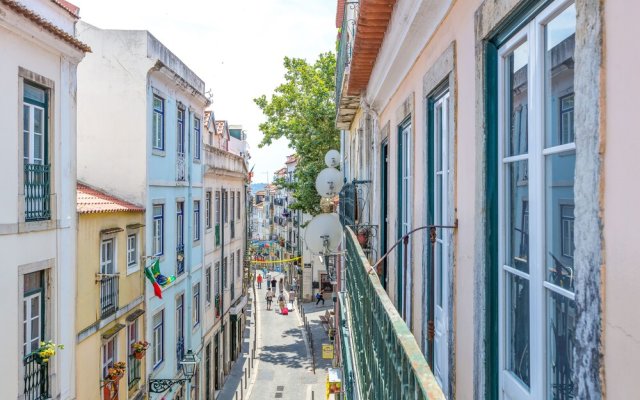 Alfama Terrace