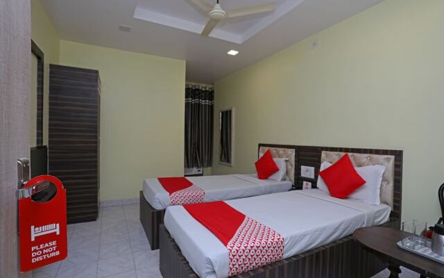 OYO 29689 Hotel Pramod