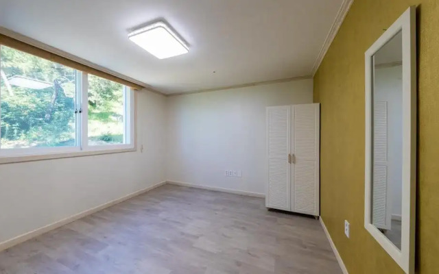 Yeosu Sora Noeul Pension