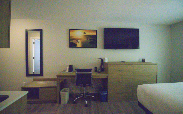 Baymont by Wyndham Gold River