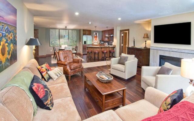 Ascent Residence 309