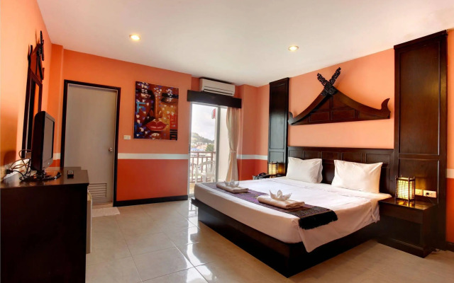 Amici Miei Hotel (SHA Certified)