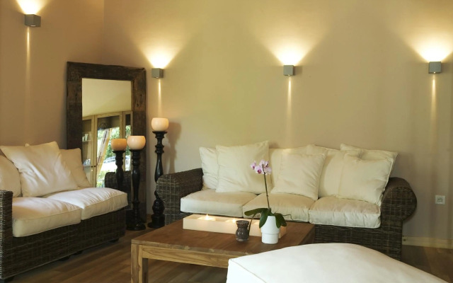 Kontokali Bay Resort & Spa