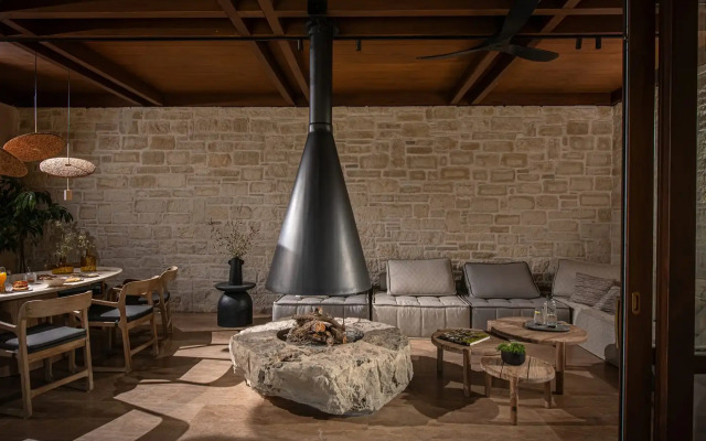 The Echo Of The Sea - Beachfront Luxury Villa