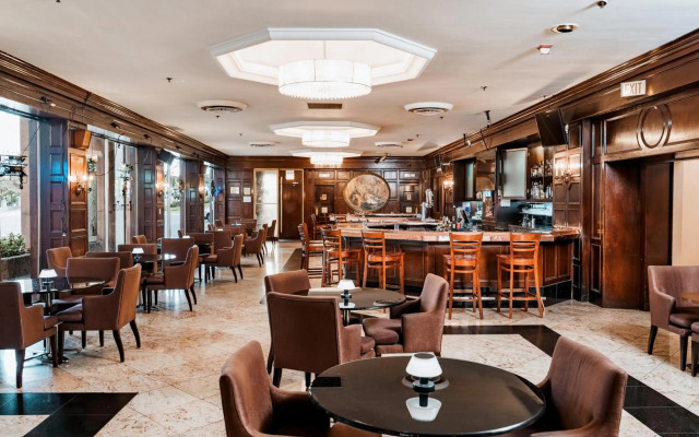 Congress Plaza Hotel