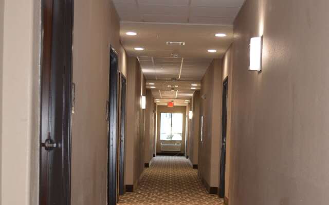 Wingate by Wyndham College Station South