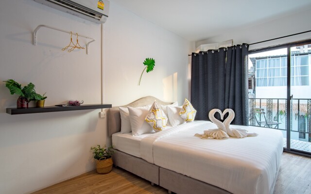 Isara Boutique Hotel and Cafe