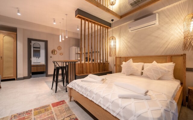 Reddoors Suites Sea View
