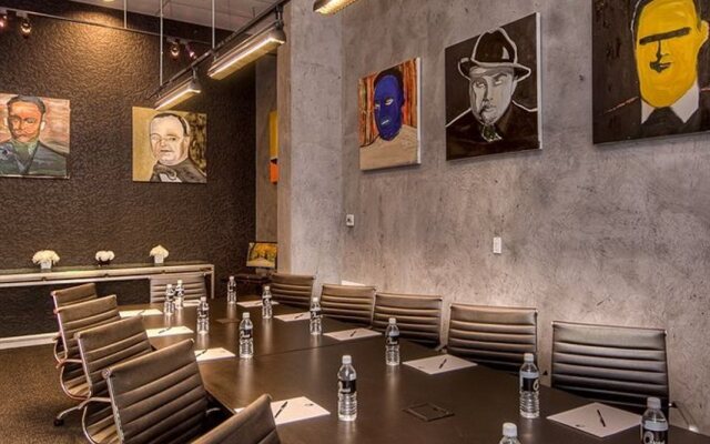 The O Hotel, Trademark Collection by Wyndham