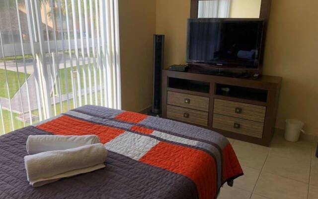 Maravillosa Casa con Jacuzzi, en Yautepec, Mor