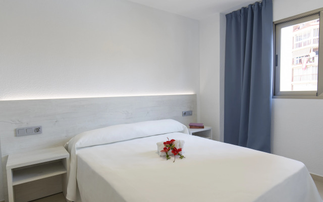Aparthotel BCL Levante Lux