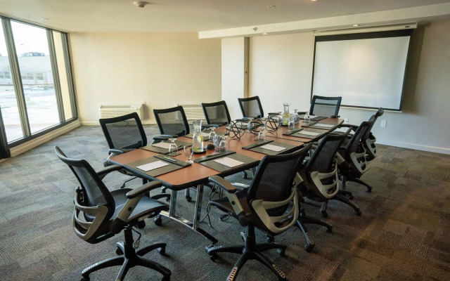 Courtyard by Marriott Isla Verde Beach Resort