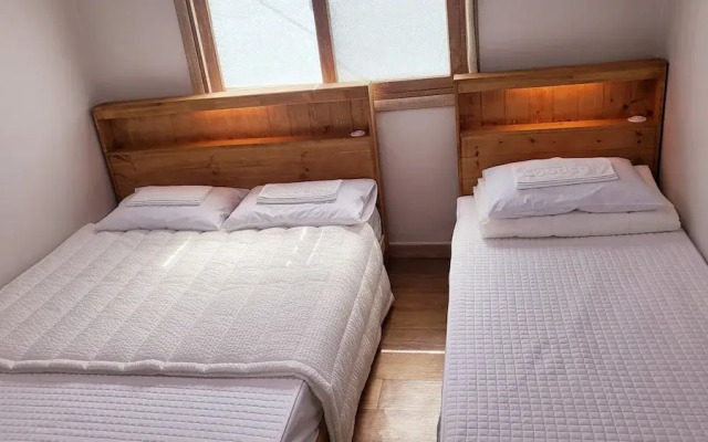 Gangneung ING Guesthouse - Hostel