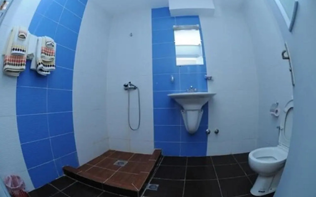 Free Zone Hotel
