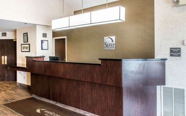 Sleep Inn & Suites of Lancaster County