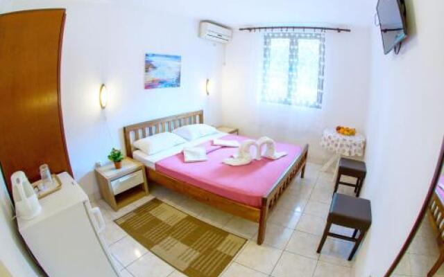 Guest House Mandarina