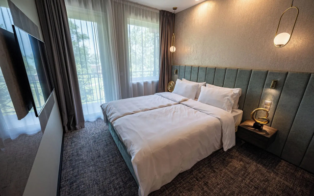 Hotel Azúr