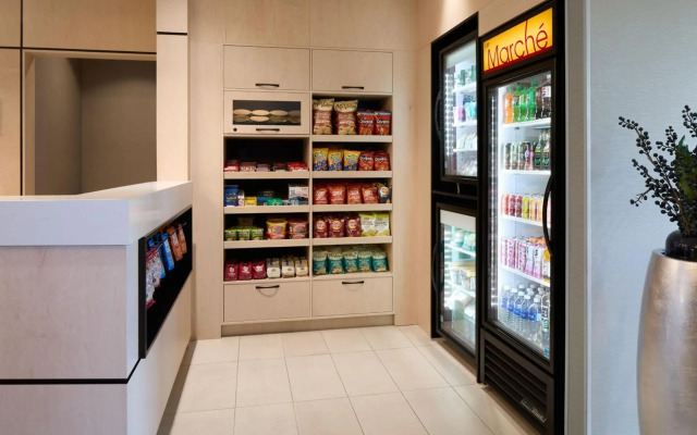 Fairfield Inn & Suites by Marriott Montreal Airport