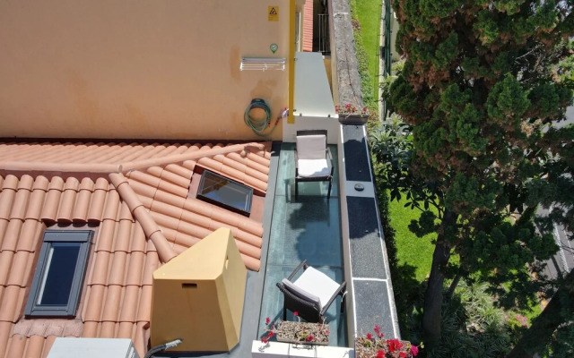 São Thiago House