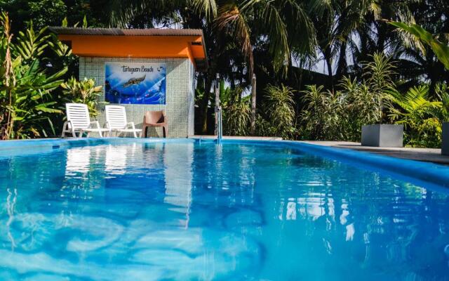 Hotel Tortuguero Beachfront