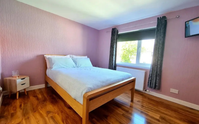 Lovatt Apartment Near City Center