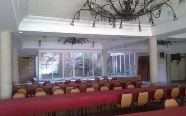 Hotel Arcojalon