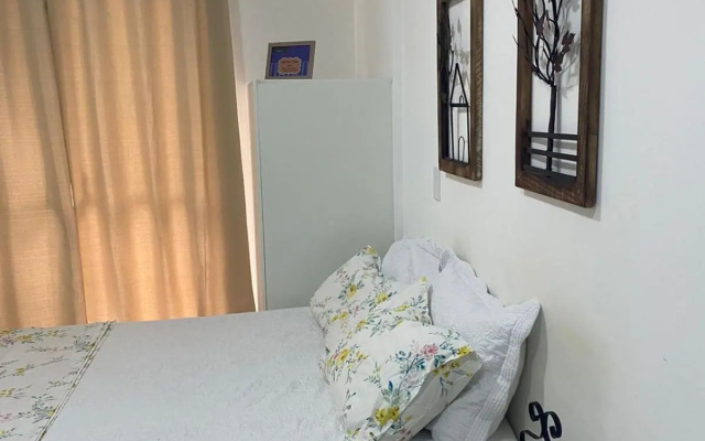 Flat Bervely Hills 308