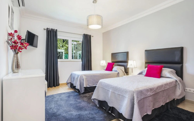 Villa Kambu Quelfes in Quelfes