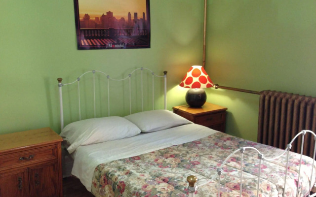 Auberge du Plateau - Hostel