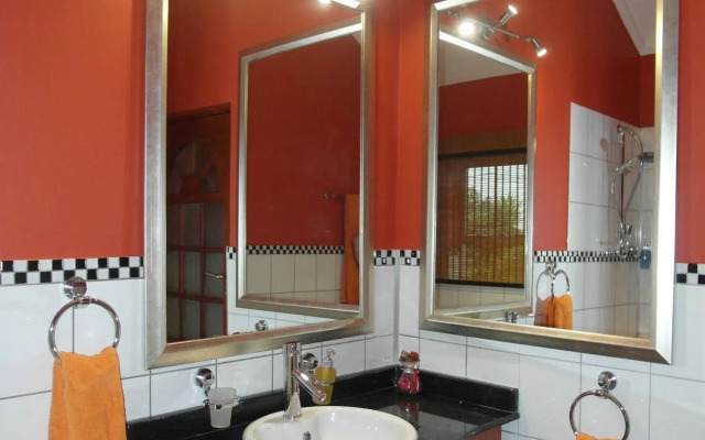 Redsquare Home