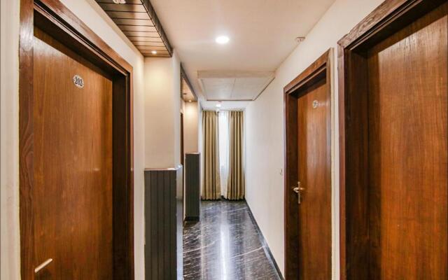 Fabhotel Suman Castle