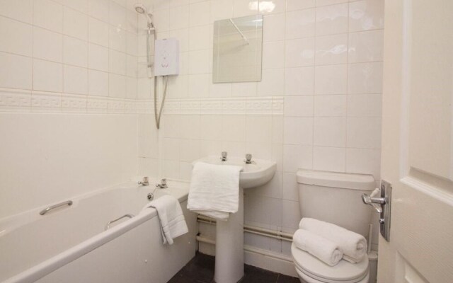 Wilton House Apartments