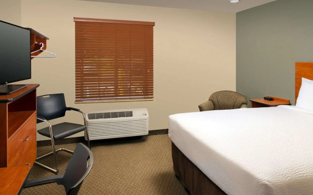 WoodSpring Suites Allentown