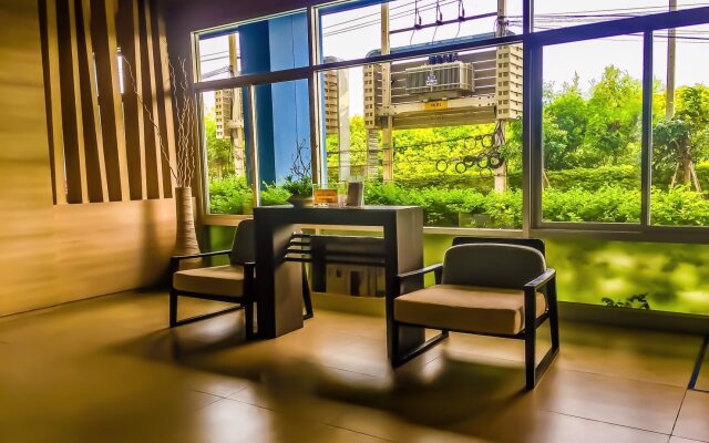 Lumpini Seaview jomtien by Parikal