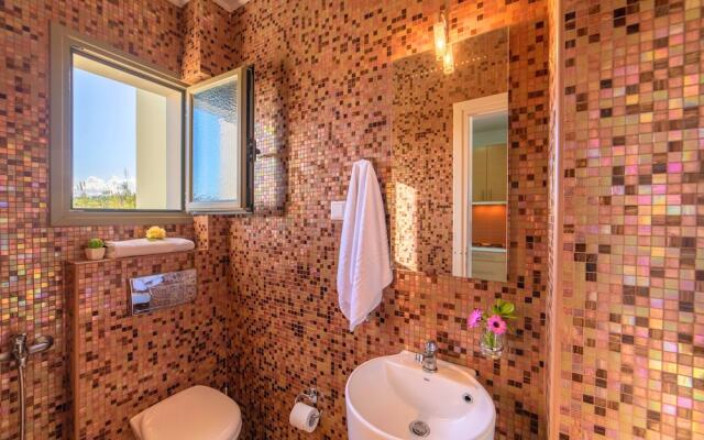 Secret Escape Villa With Heated Pool