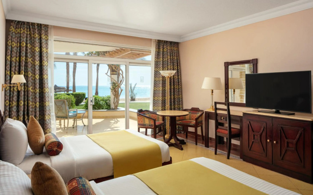 Palm Royale Resort - Soma Bay