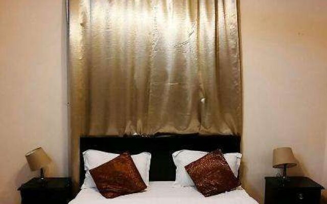 Rehana Al-Wurud Suites