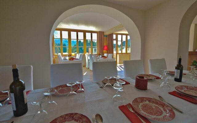 Maloja Club House