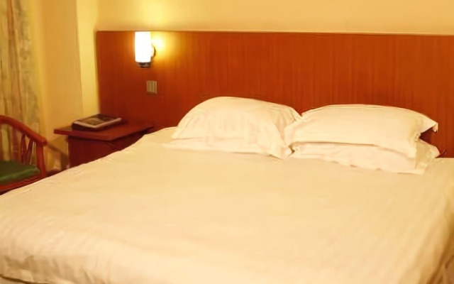Overseas Chinese Hotel