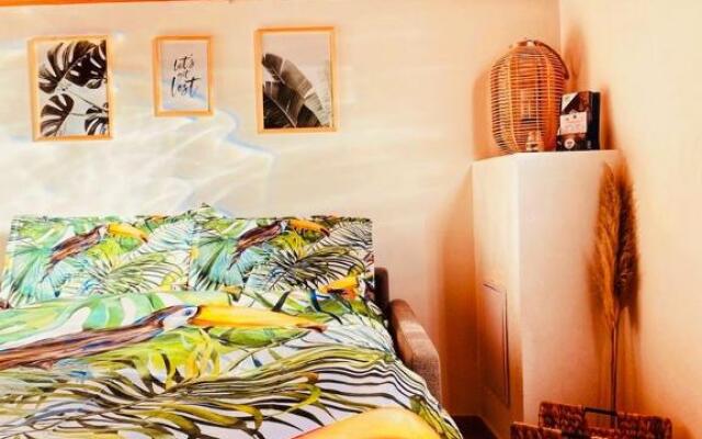 Bobo Home 2 (Adults Only)