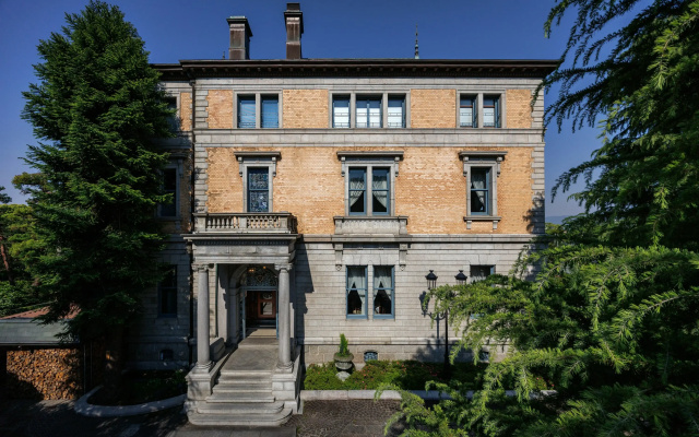 Hotel Chourakukan