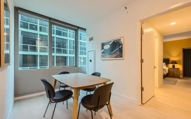 Sentral Michigan Avenue