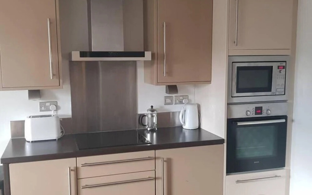 Comfy 1-bed Apartment in Huddersfield