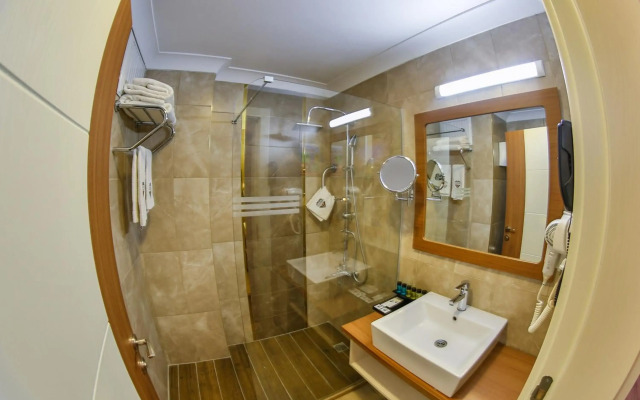 Diamond Hotel