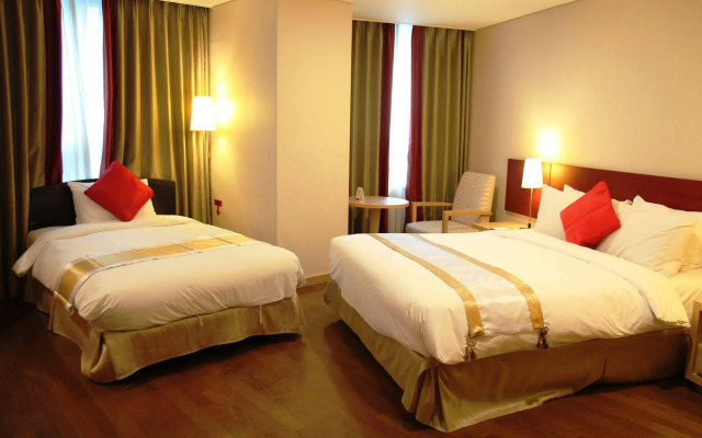 Ramada Hotels & Suites Seoul Namdaemun