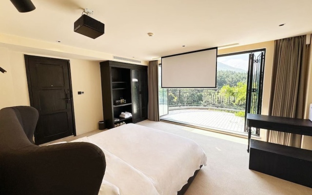 Bay Four Seasons Castle Hotel – Guest Rooms – Weihai