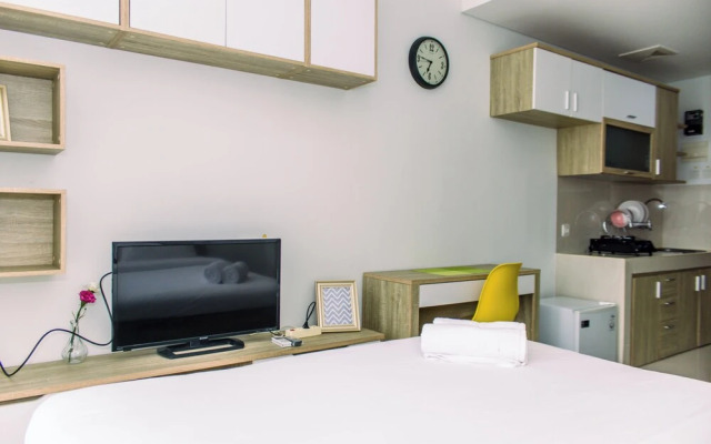 Comfort and Tidy Studio Apartment Springwood Residence Tangerang